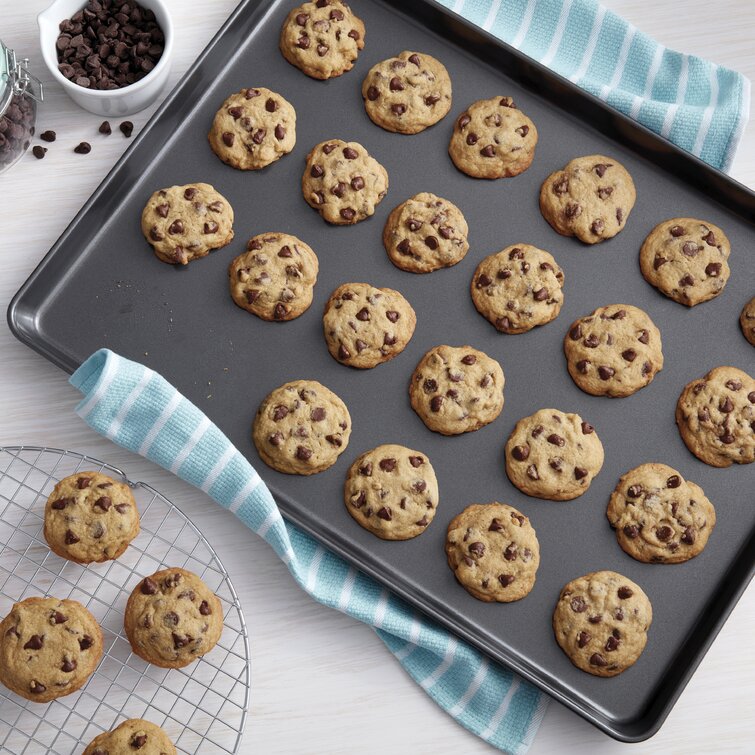 Wilton cookie outlet pans